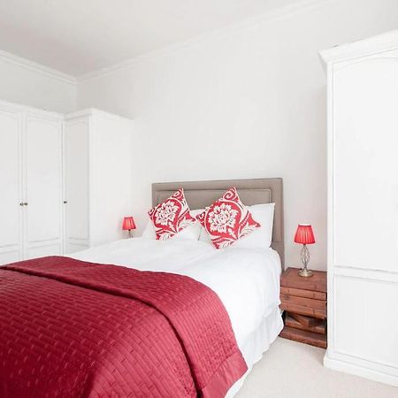 Stunning Flat - Royal Mile Near Edinburgh Castle With Wifi Apartment Bagian luar foto