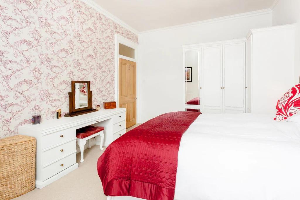 Stunning Flat - Royal Mile Near Edinburgh Castle With Wifi Apartment Bagian luar foto
